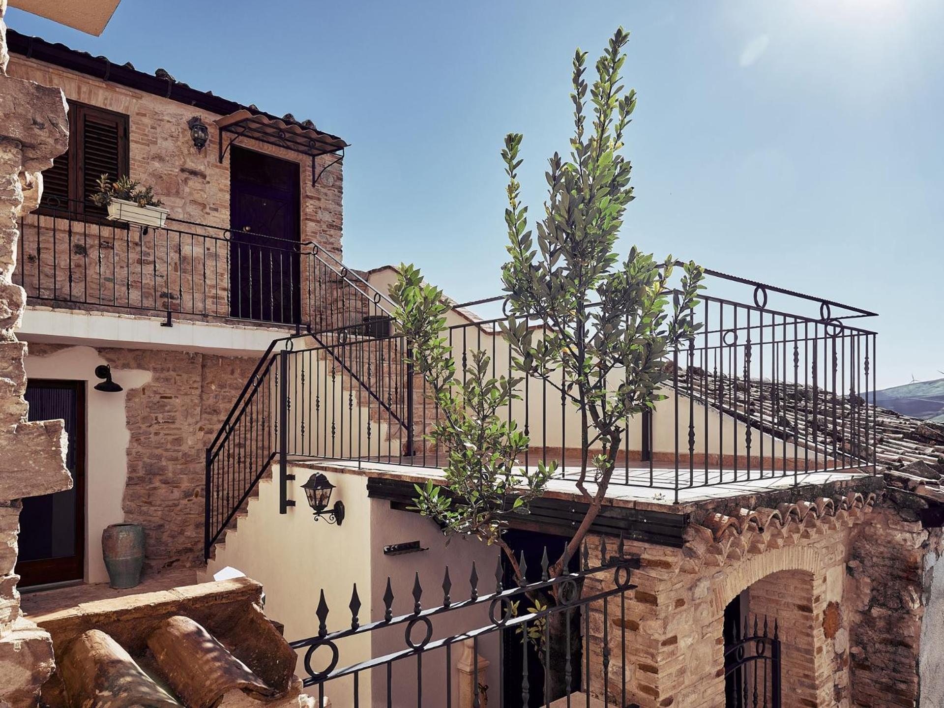 Il Cortiletto Del Borgo Bed & Breakfast Pietra Montecorvino Bagian luar foto